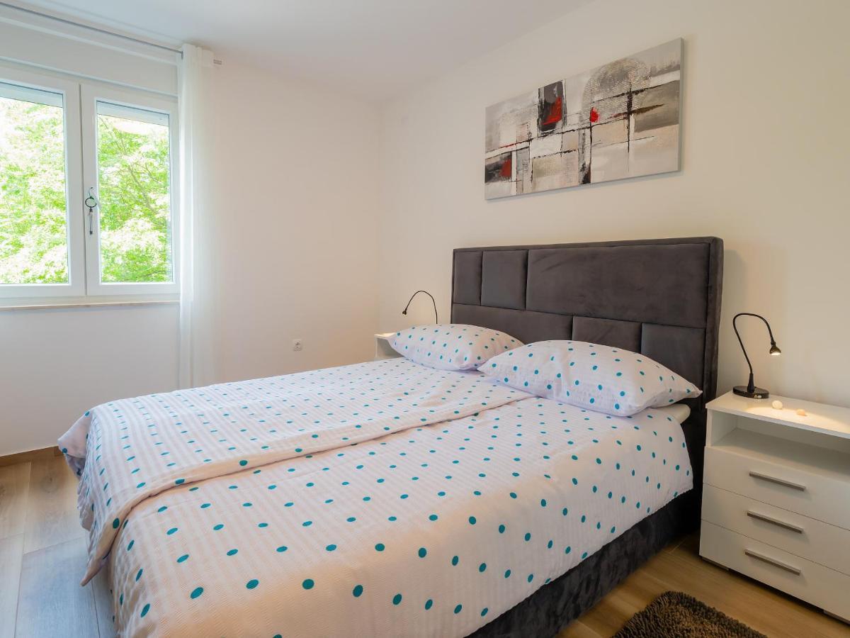Apartamento Birdsong Getaway Jurdani Exterior foto